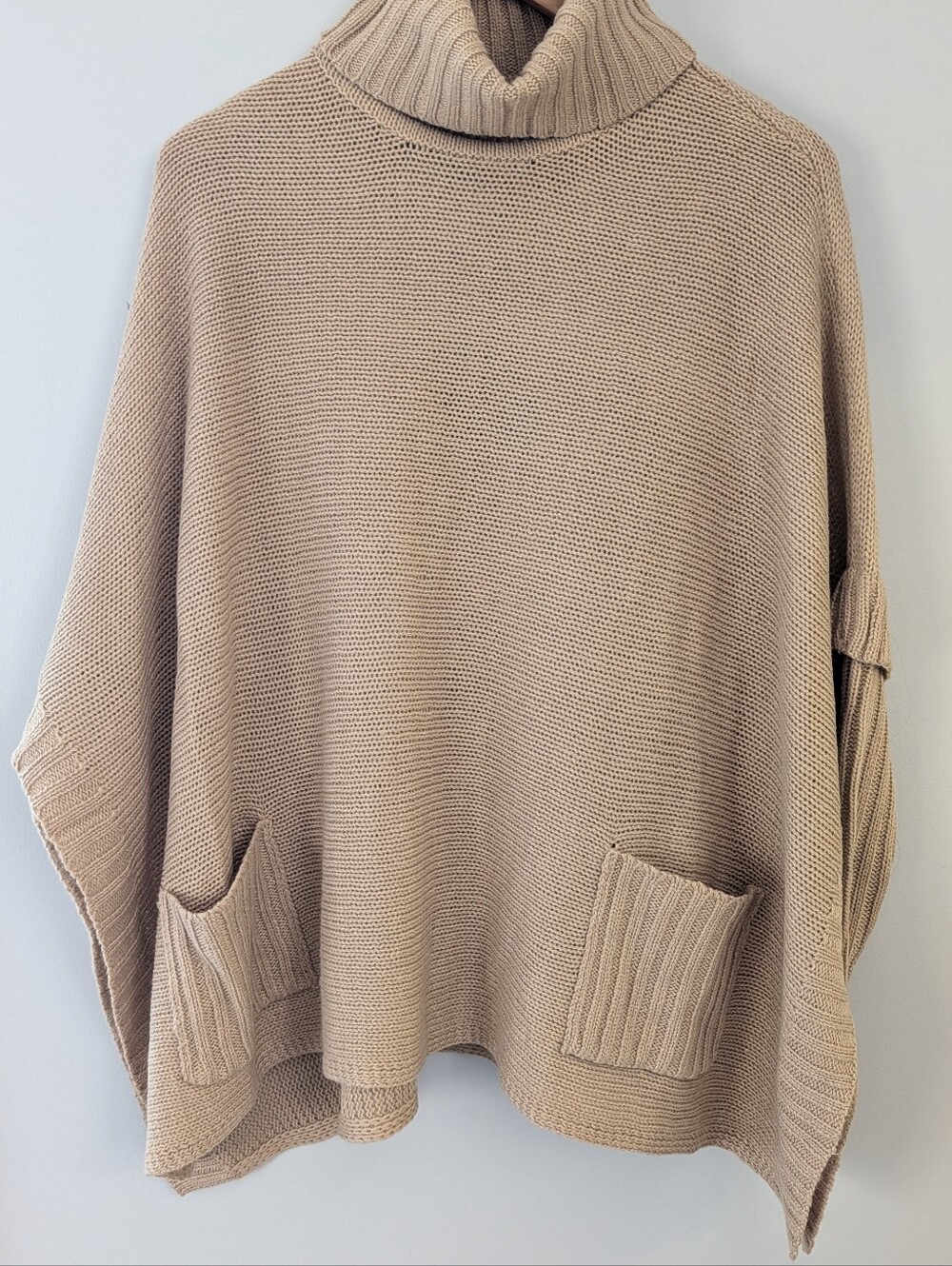 NWT Noir Oversized Turtleneck Poncho Sweater S Camel Pockets Cotton Blend Autumn
